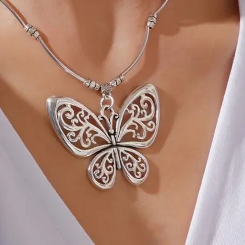 Butterfly Necklace - Picture 9 of 13